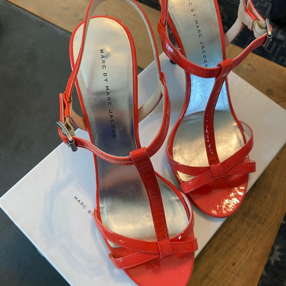 Marc Jacob strapped sandal heel